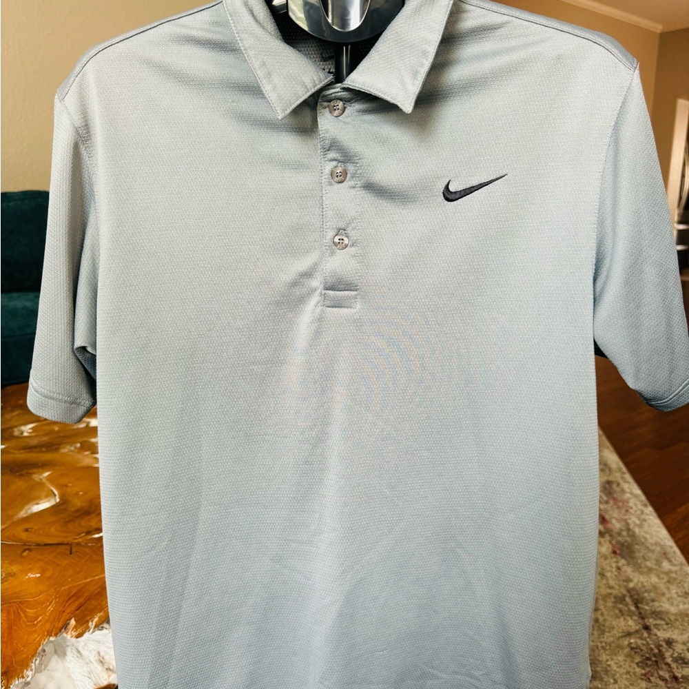 Nike Men's Gray Polo Shirt
